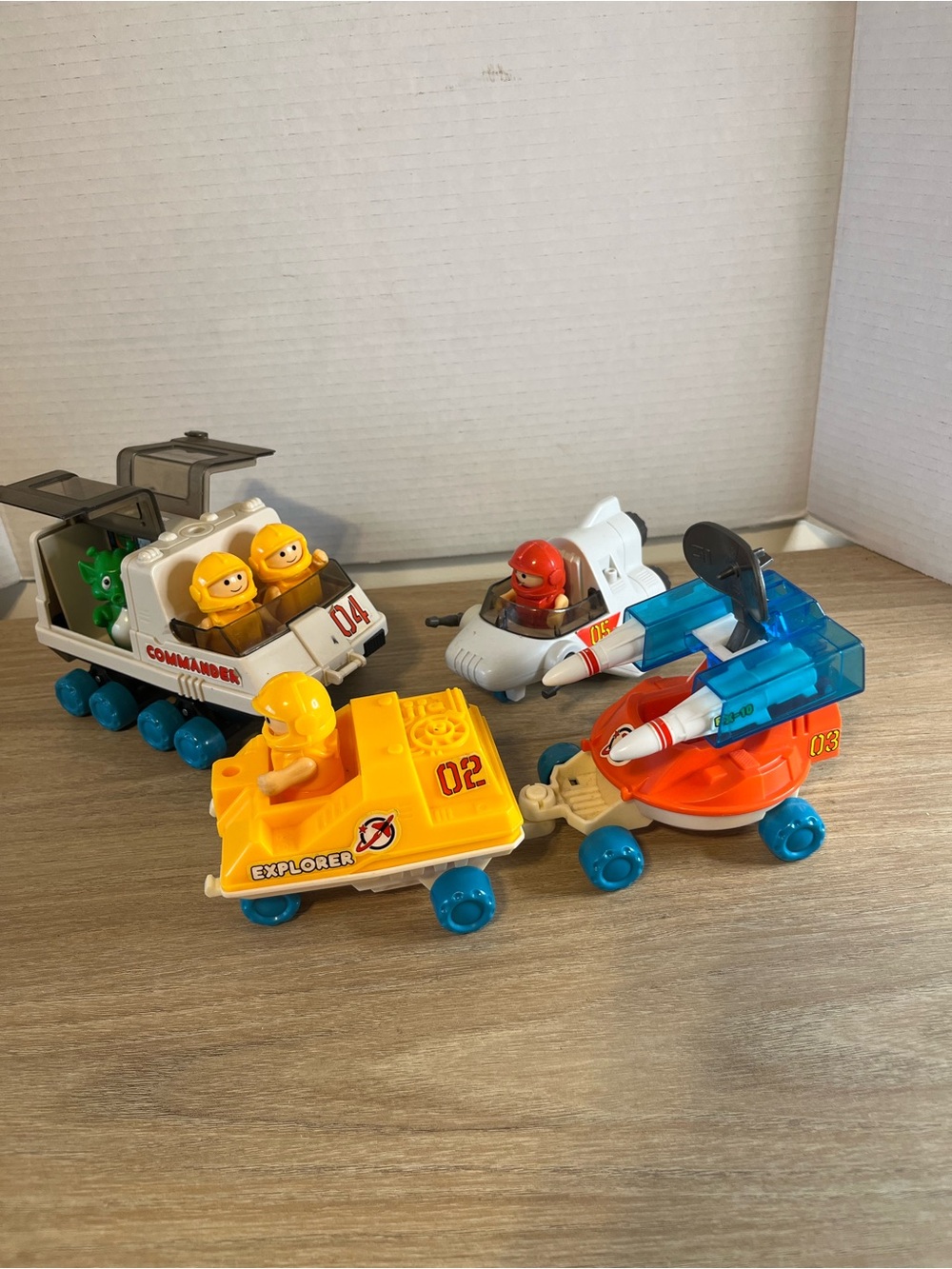 Explorer Vehicle Set - Yellow, Orange, White, Gray
